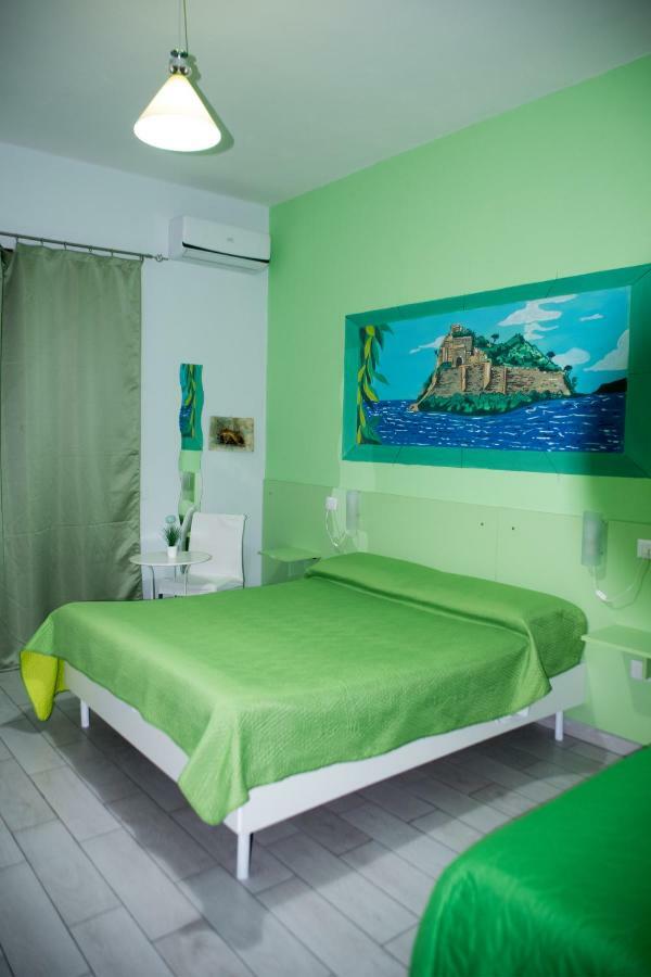 نابولي B&B Le Isole المظهر الخارجي الصورة